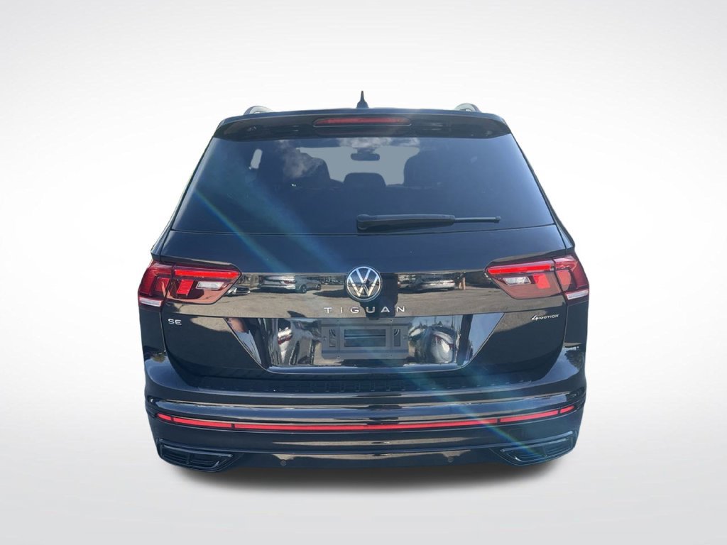 Used 2024 Volkswagen Tiguan SE R-Line w/ MDO Package, Two-Row AWD/4WD image 45