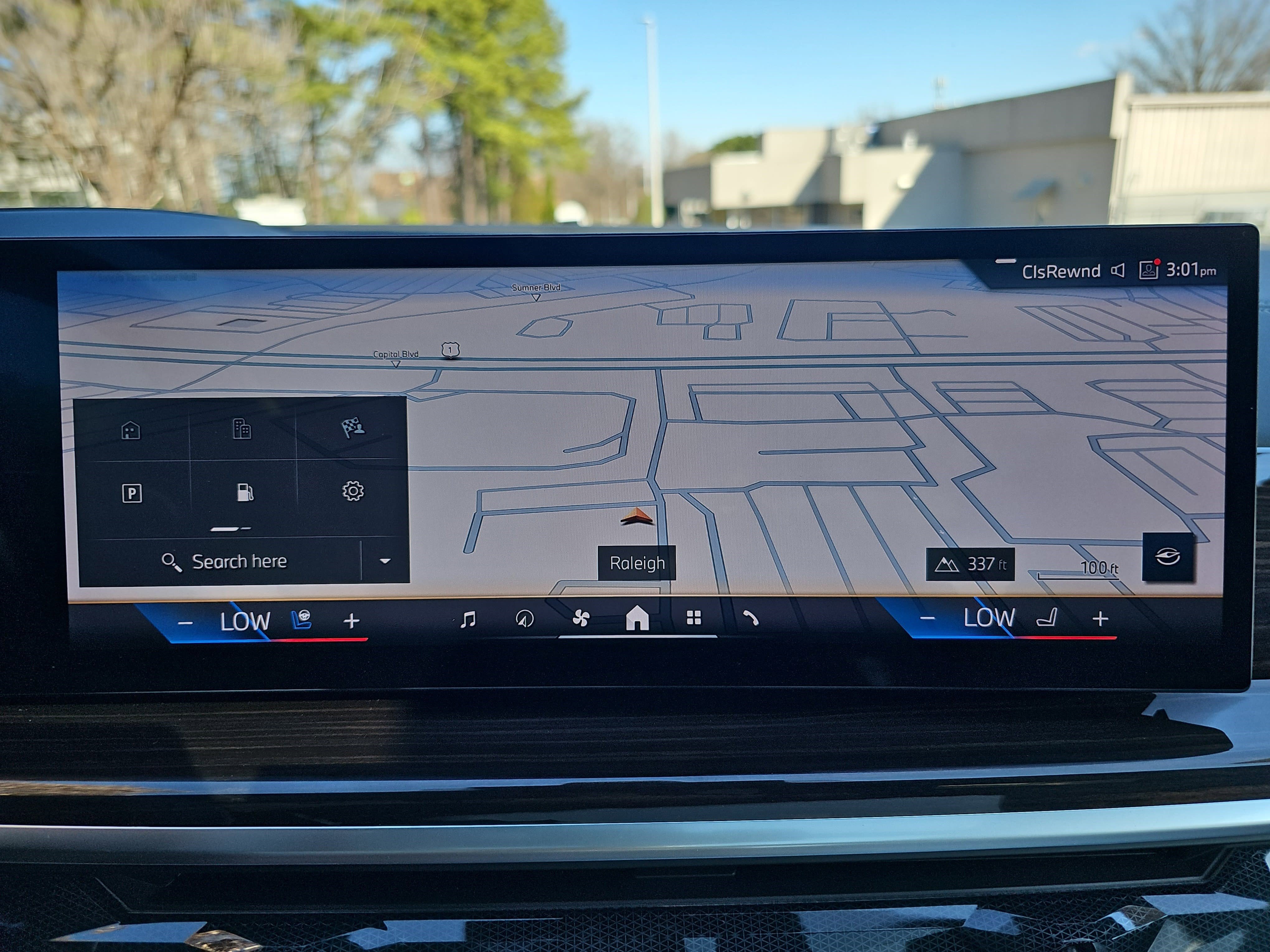 Certified 2024 BMW X7 xDrive40i image 24