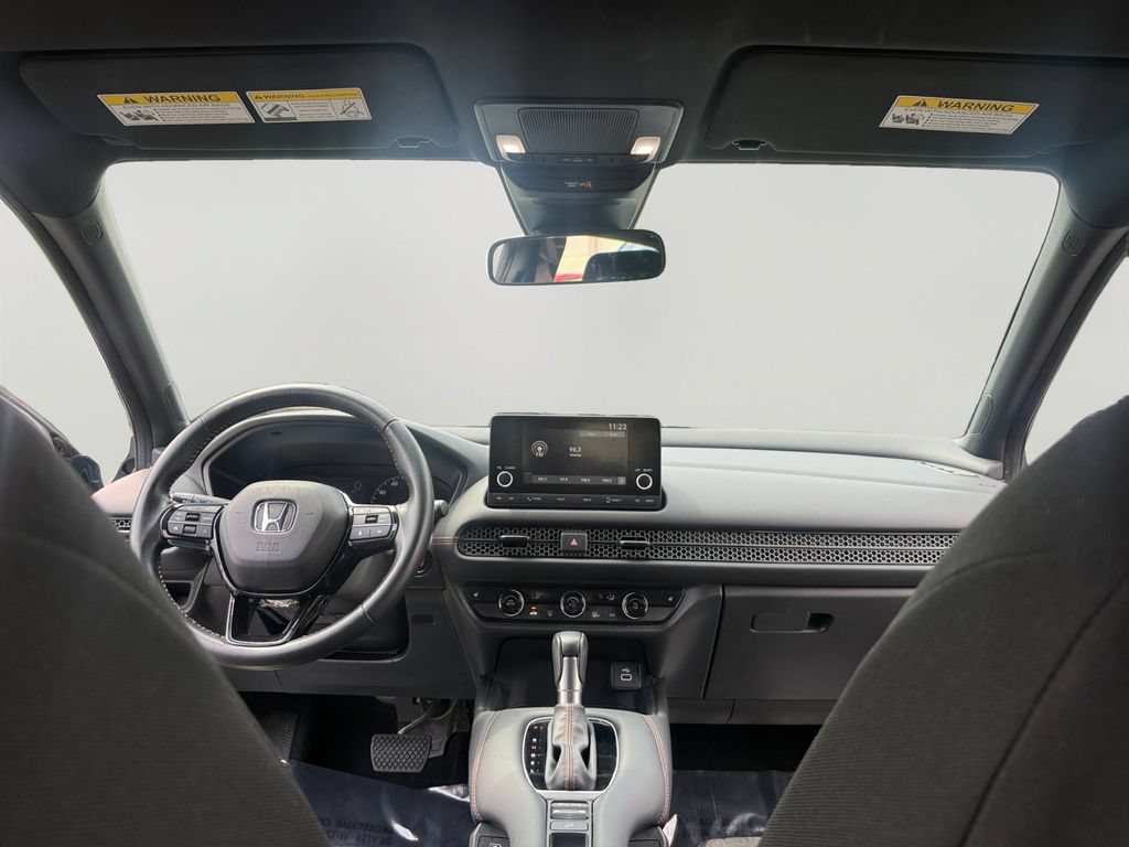 Certified 2025 Honda HR-V Sport image 10