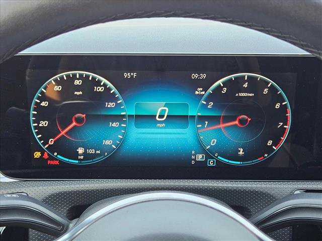 Used 2023 Mercedes-Benz CLA 250 image 11