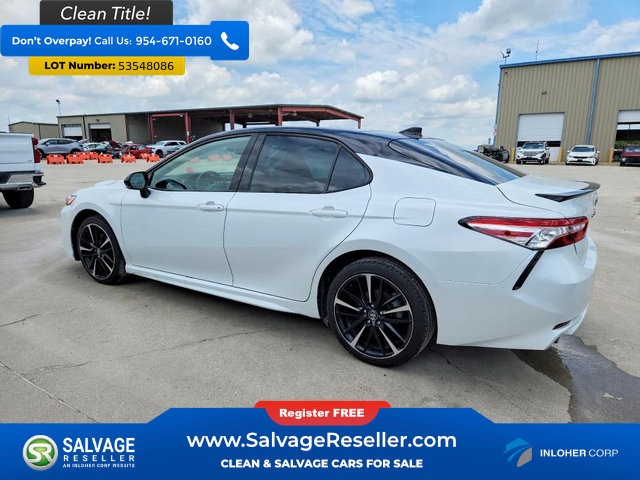 Used 2020 Toyota Camry XSE FWD image 3