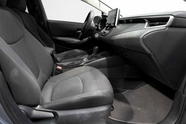 Used 2021 Toyota Corolla LE image 12