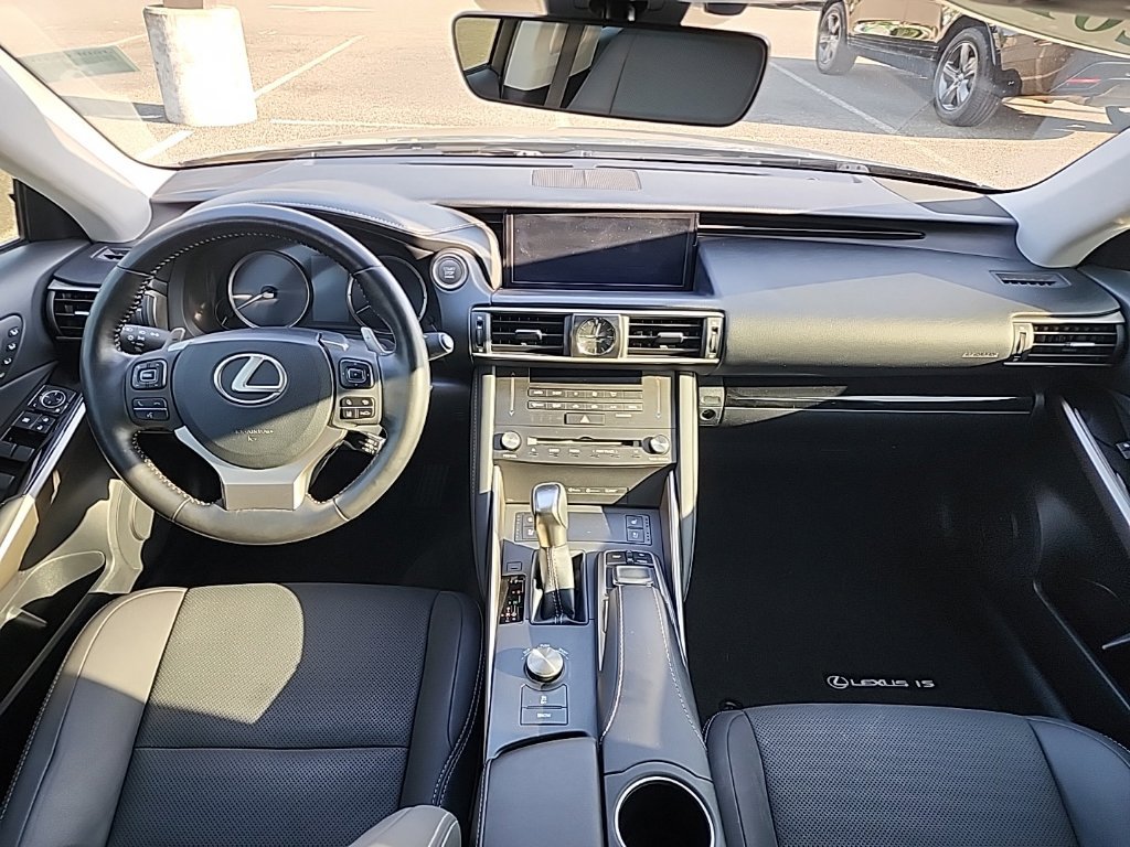 Used 2019 Lexus IS 300 AWD w/ Navigation Package image 22