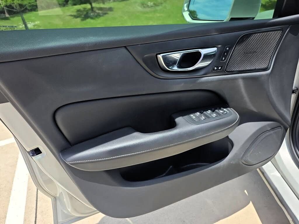 Used 2020 Volvo S60 T5 Inscription FWD image 26