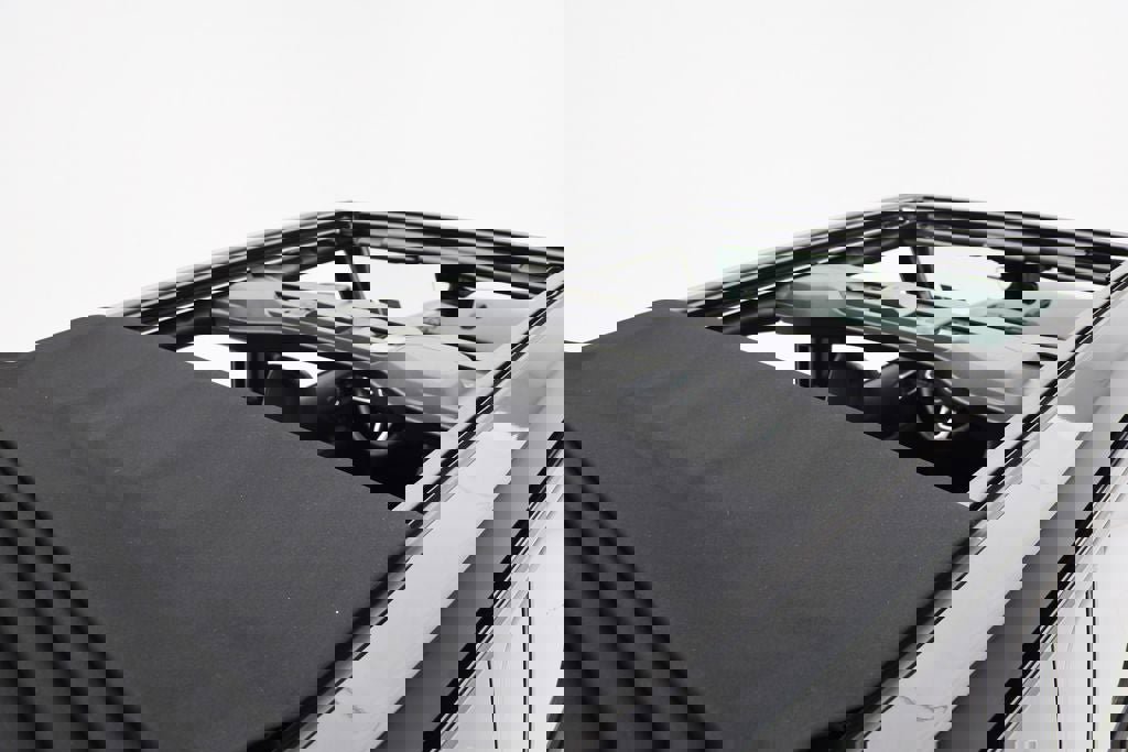 Used 2022 Jeep Wrangler Unlimited Sahara w/ Cold Weather Group image 29