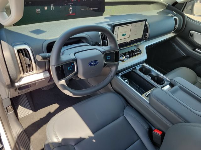 New 2026 Ford Expedition Active RWD image 11