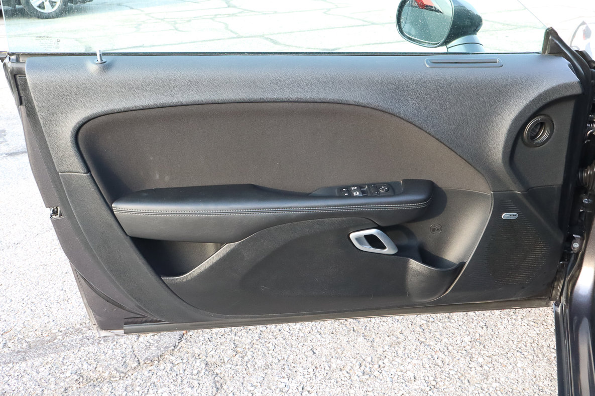 Used 2023 Dodge Challenger SXT image 13