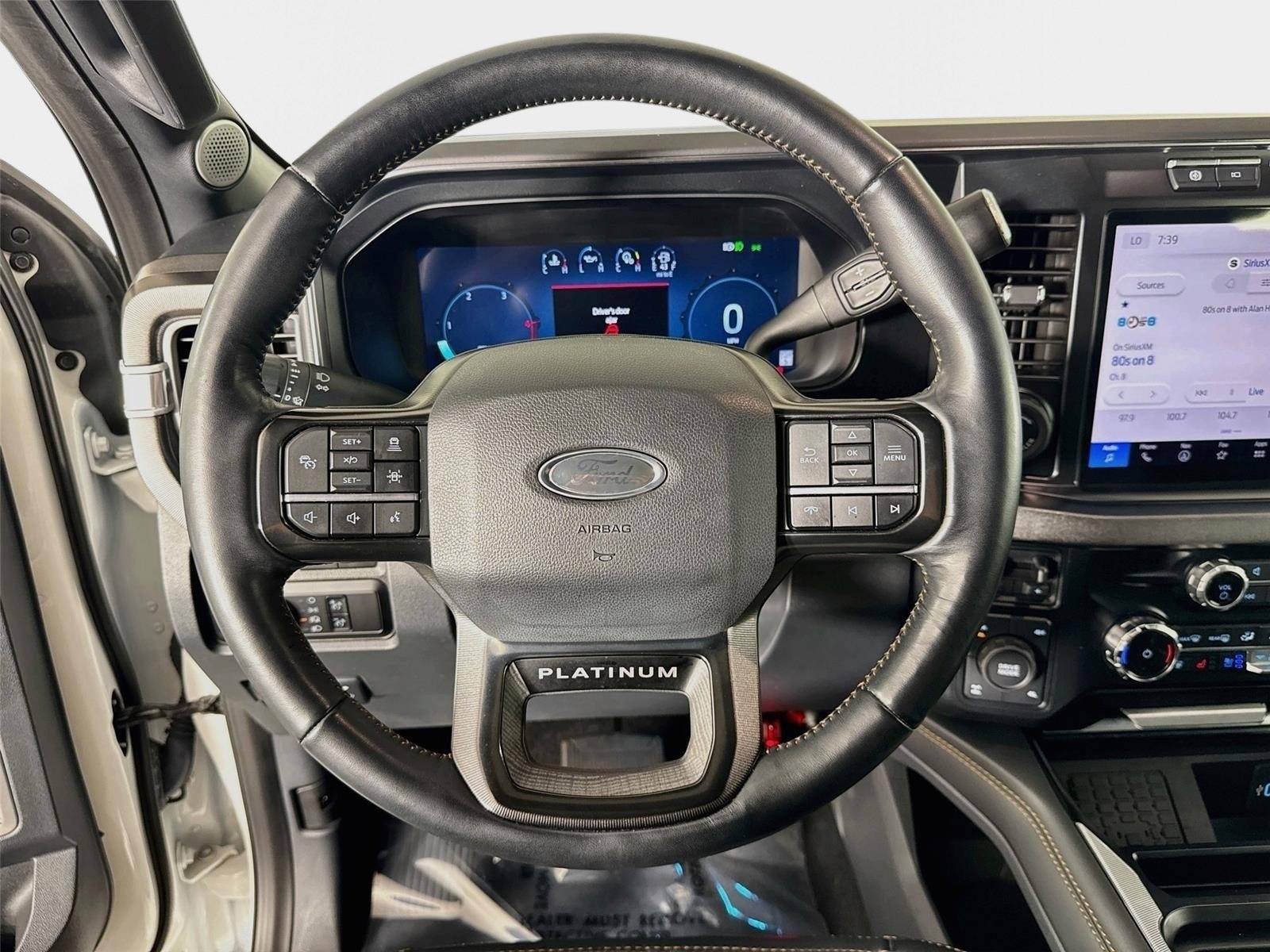 Used 2024 Ford F350 Platinum w/ FX4 Off-Road Package AWD/4WD image 13