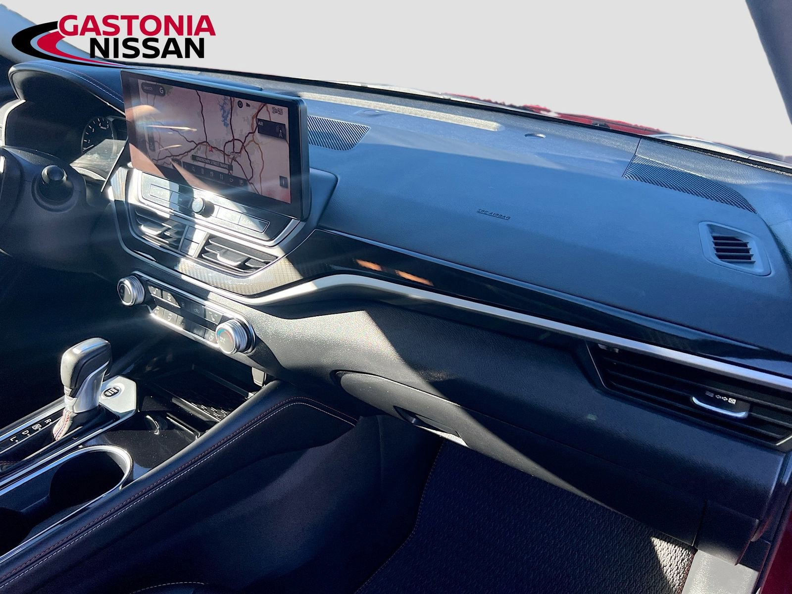 Used 2024 Nissan Altima 2.5 SR w/ SR Premium Package image 38