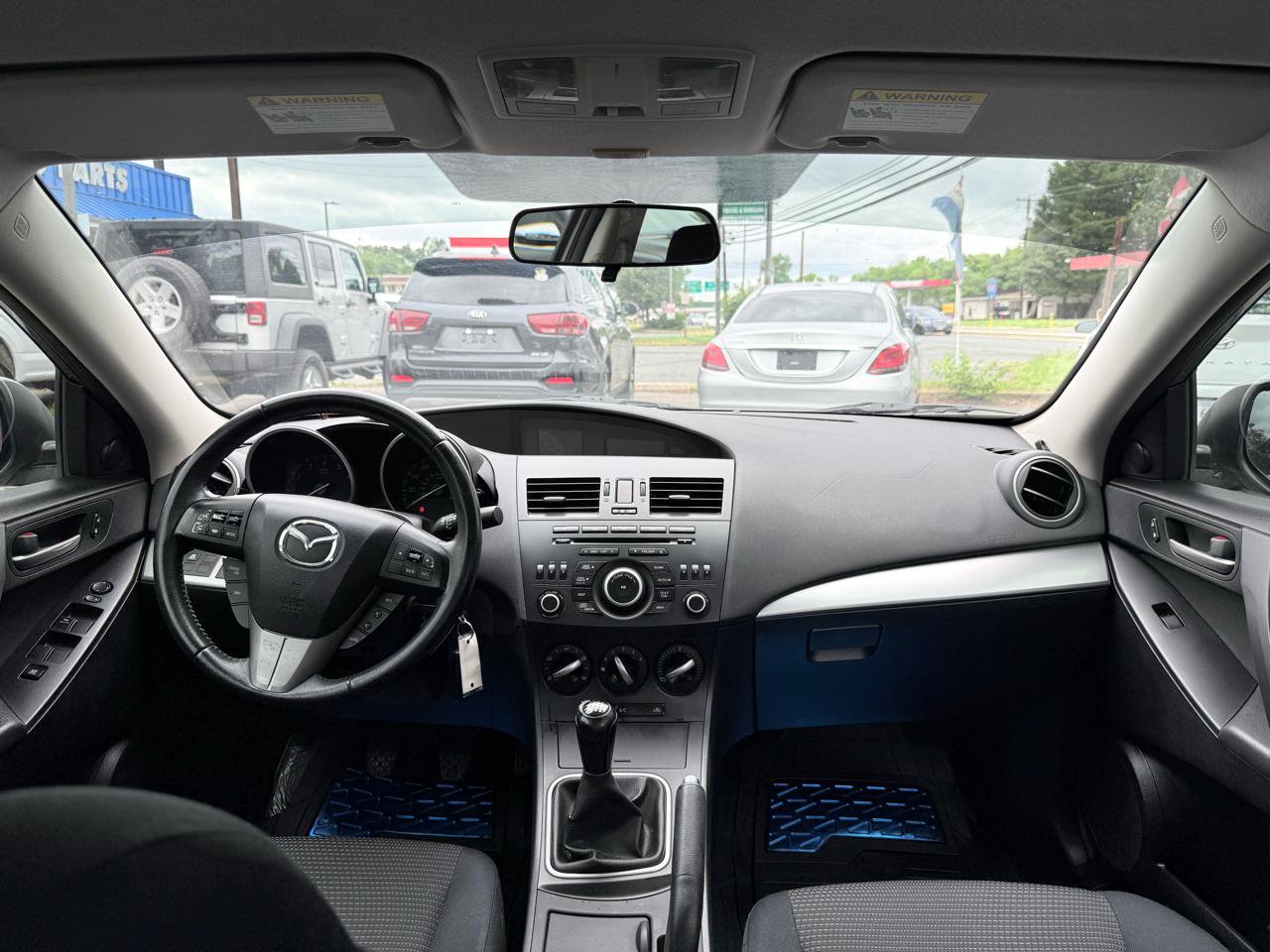 Used 2012 MAZDA MAZDA3 i Touring FWD image 19