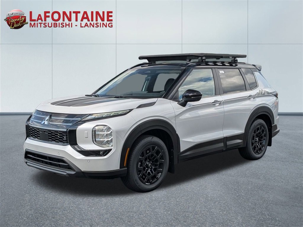 New 2025 Mitsubishi Outlander SE image 1