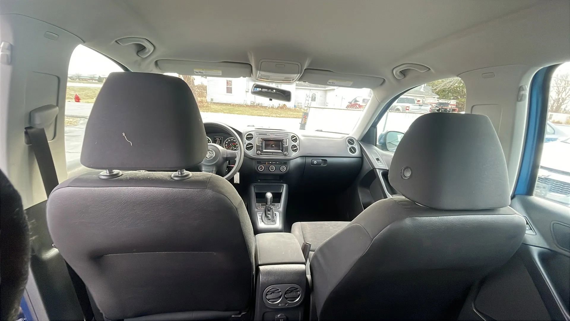 Used 2017 Volkswagen Tiguan Limited w/ Alloy Wheels Package image 17