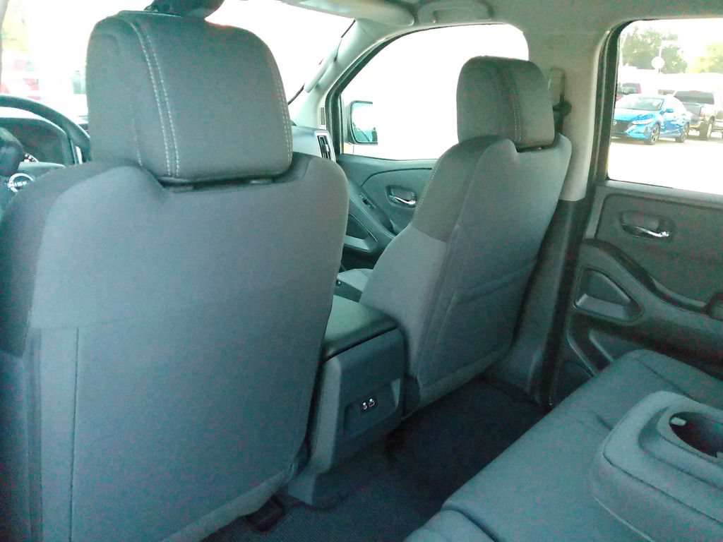 New 2026 Nissan Frontier SV w/ Tow Package RWD image 27