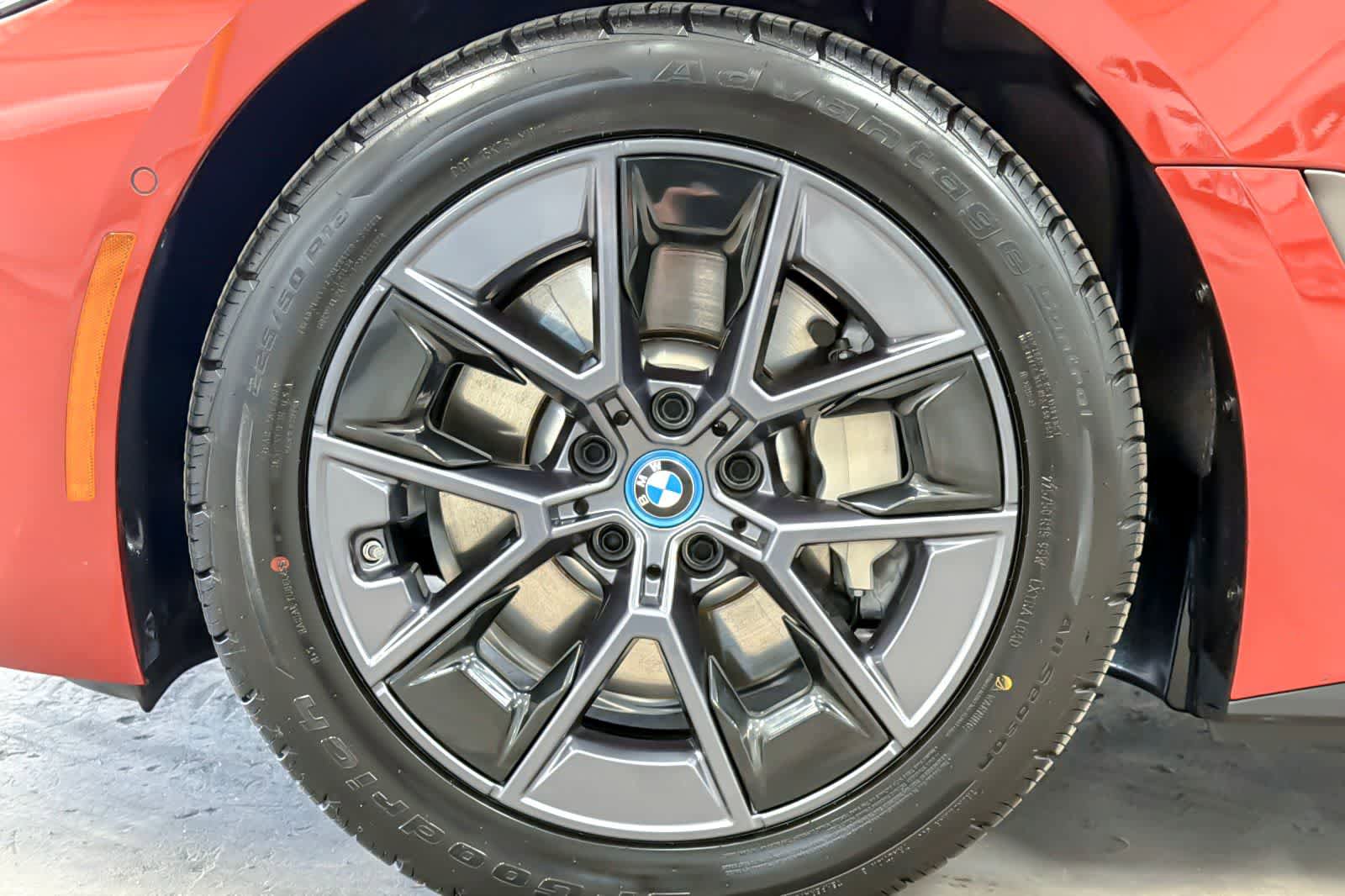 Used 2024 BMW i4 eDrive40 w/ Convenience Package RWD image 26