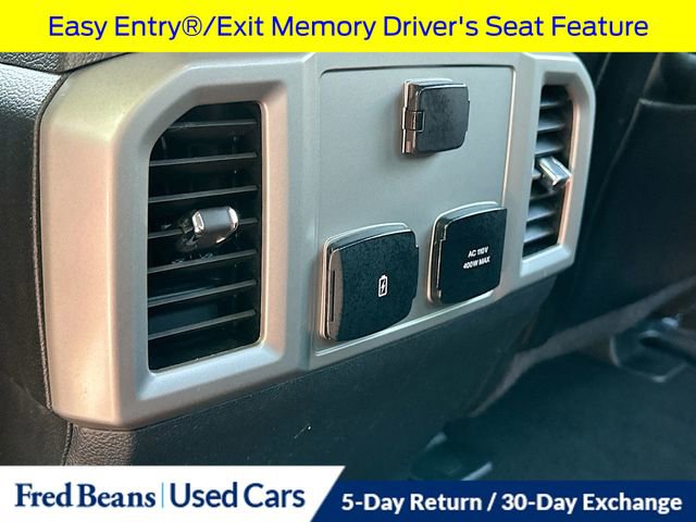 Used 2019 Ford F350 Lariat w/ Lariat Ultimate Package AWD/4WD image 32