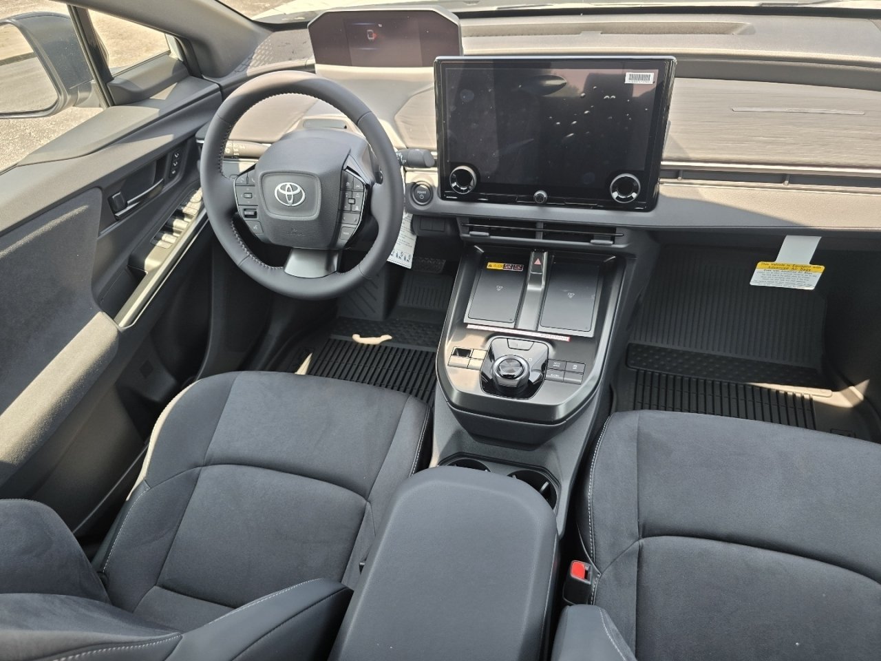 New 2026 Toyota C-HR AWD/4WD image 22