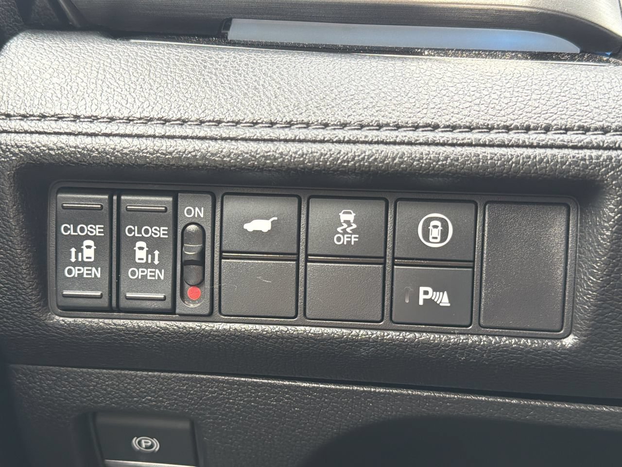 Used 2023 Honda Odyssey Touring image 10