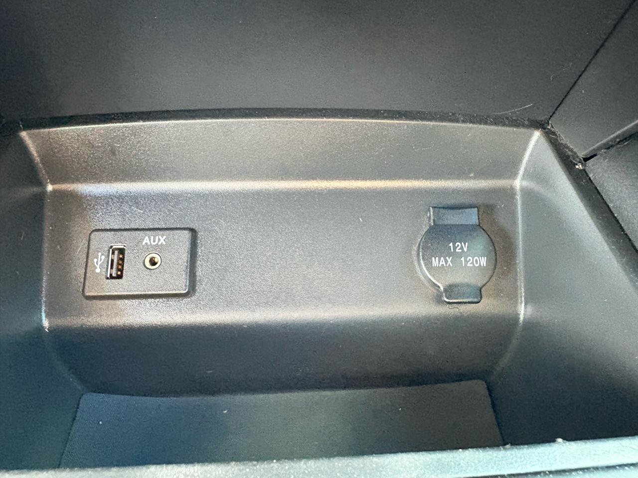 Used 2012 MAZDA MAZDA3 i Touring image 11