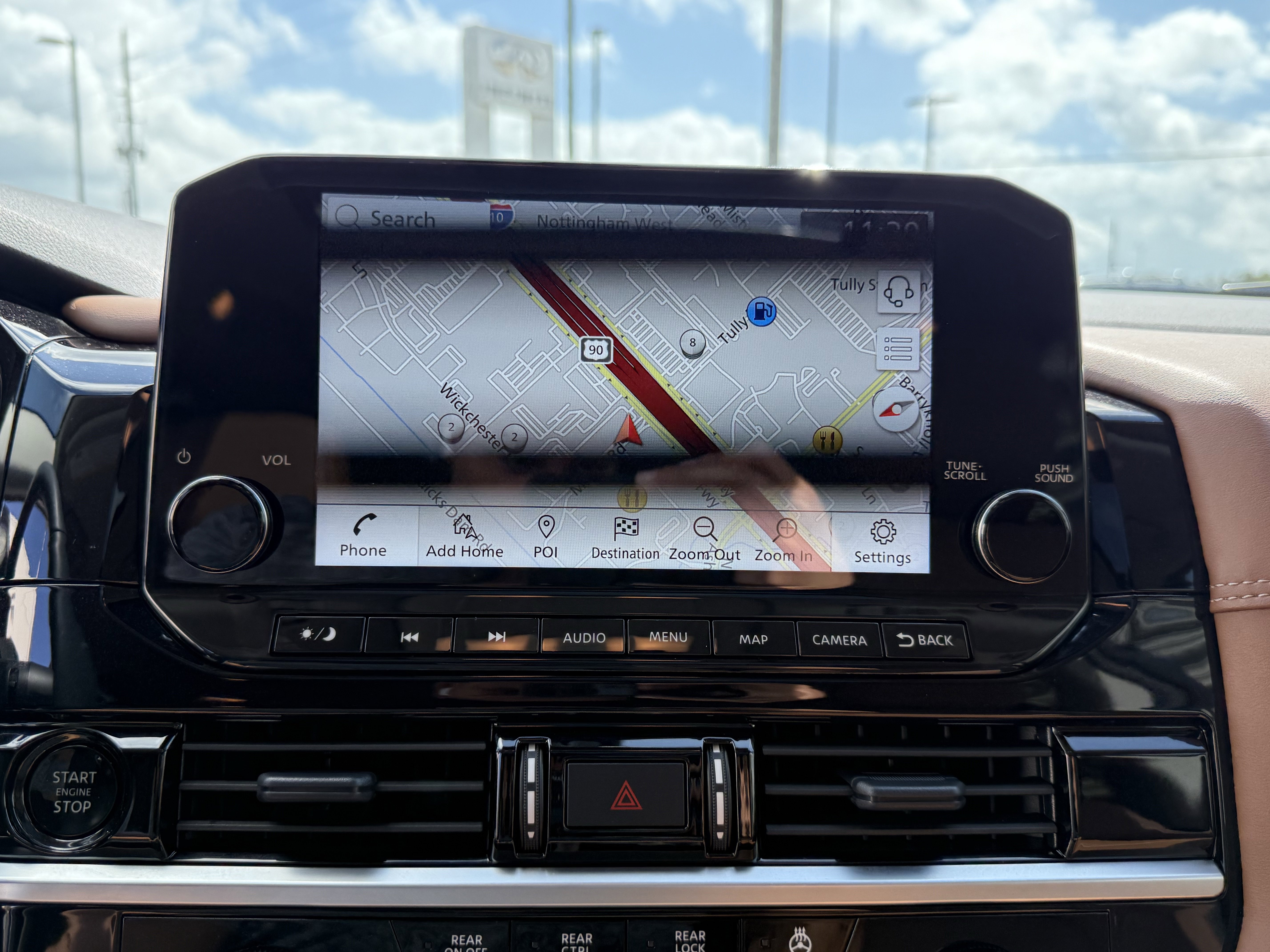 Used 2025 Nissan Pathfinder Platinum w/ Cargo Package image 23