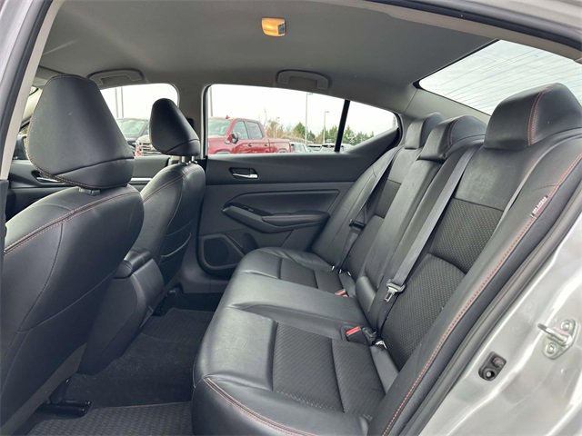 Used 2024 Nissan Altima 2.5 SR image 13