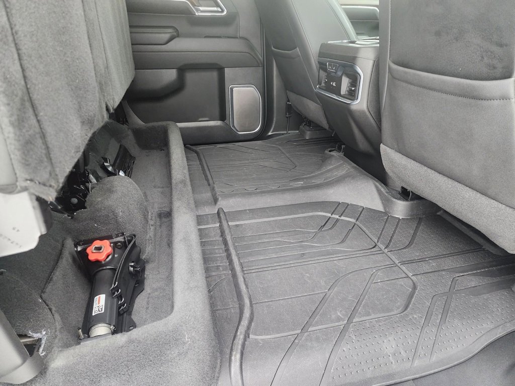 Certified 2024 Chevrolet Silverado 1500 High Country w/ High Country Premium Package image 19