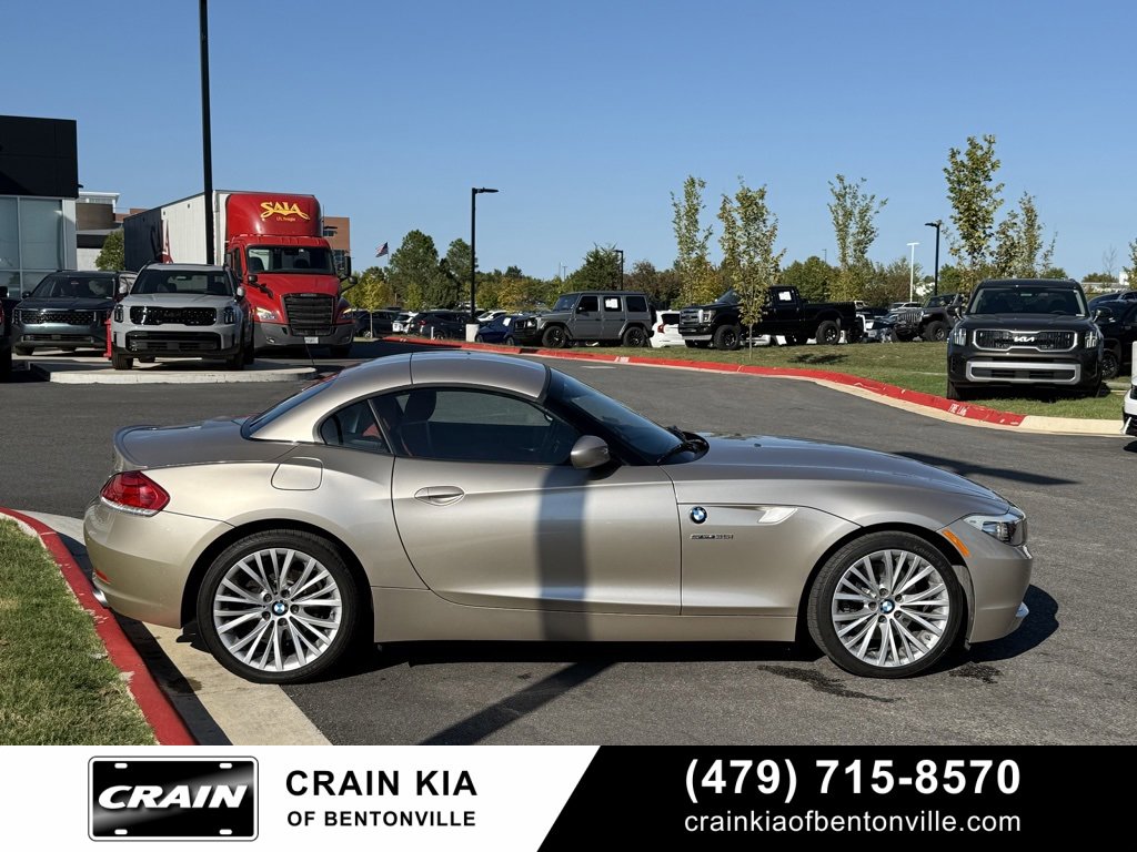 Used 2010 BMW Z4 sDrive35i image 36
