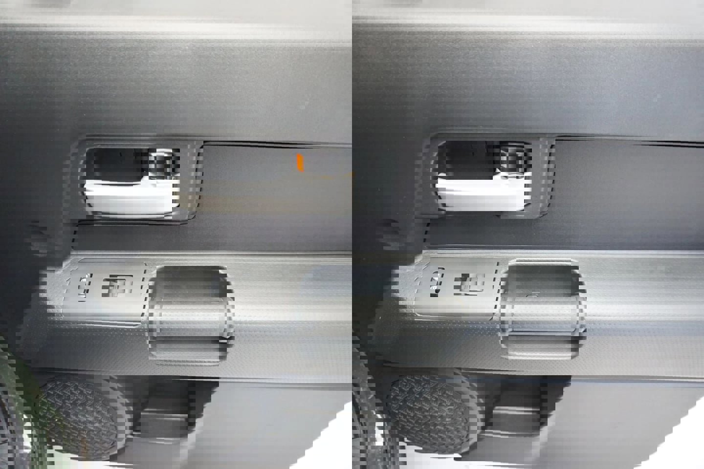 Used 2013 Toyota FJ Cruiser 4WD image 19