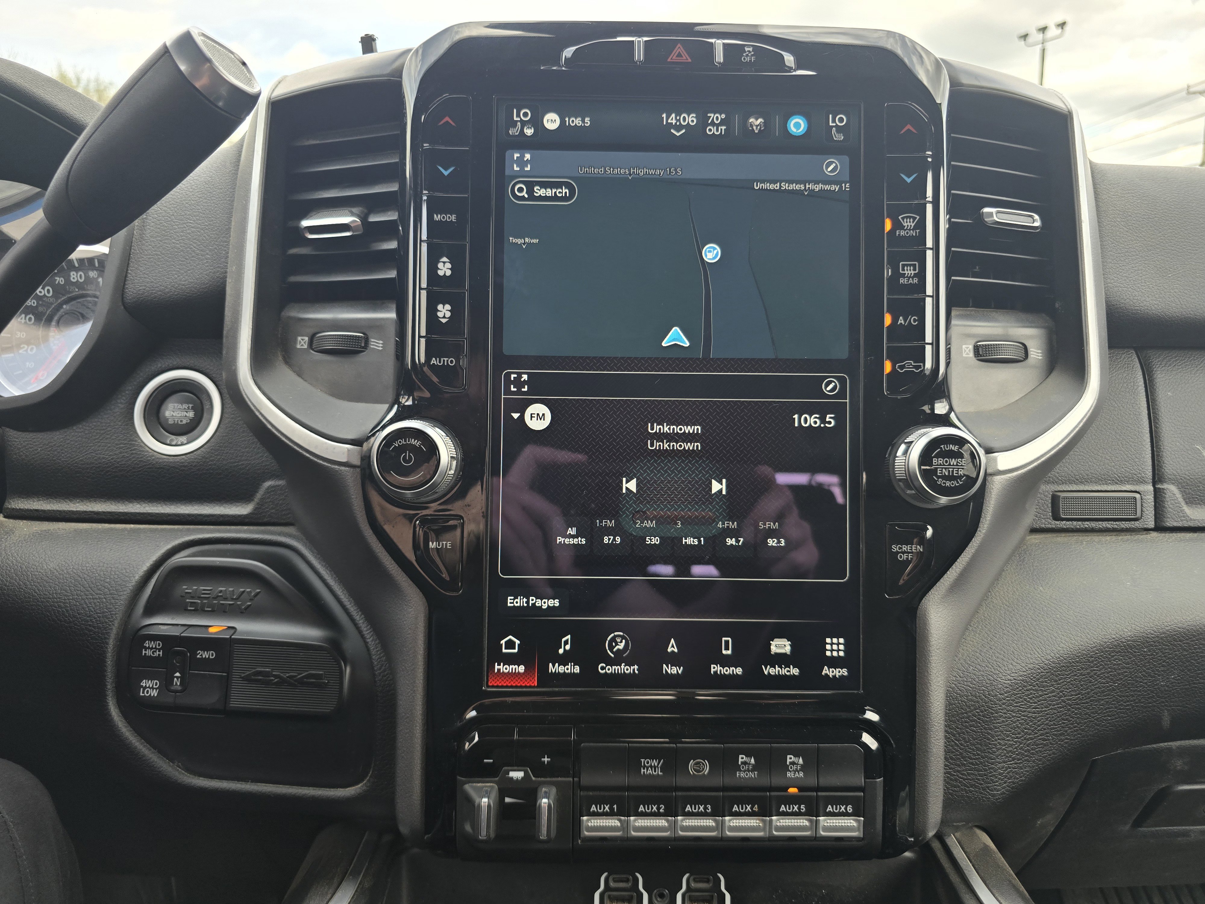 Used 2022 RAM 2500 Big Horn w/ Level C Equiment Group image 22