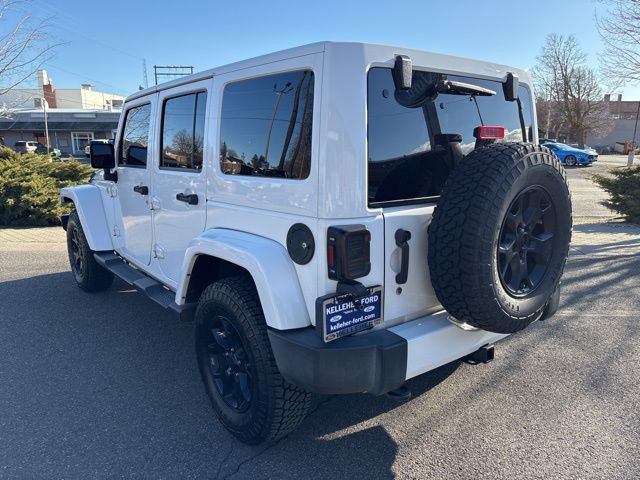 Used 2016 Jeep Wrangler Unlimited Sahara w/ Connectivity Group image 7