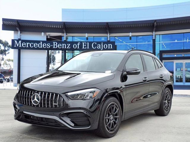 New 2026 Mercedes-Benz GLA 35 AMG 4MATIC video 1