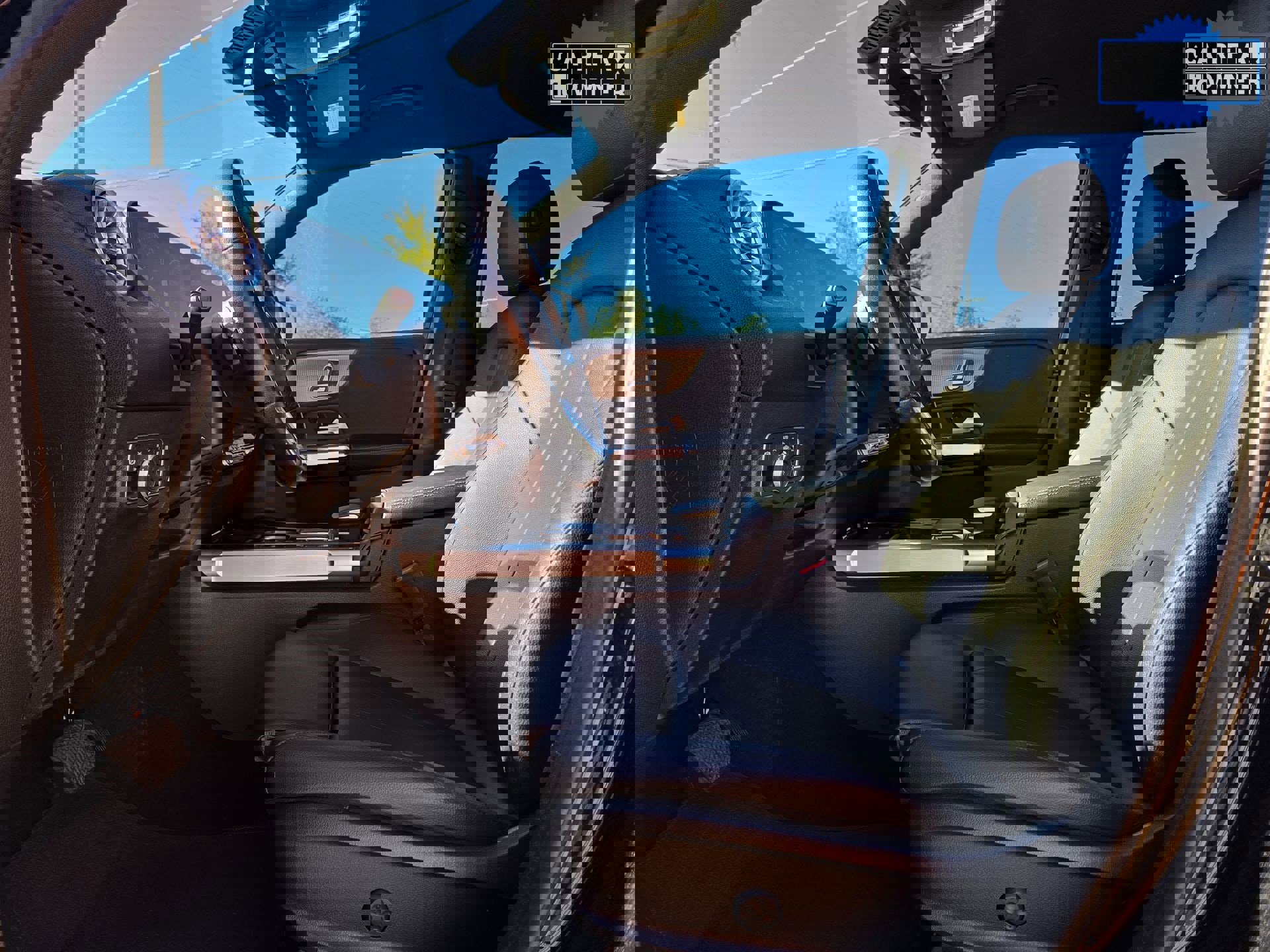 Used 2021 Mercedes-Benz GLB 250 w/ Premium Package image 16