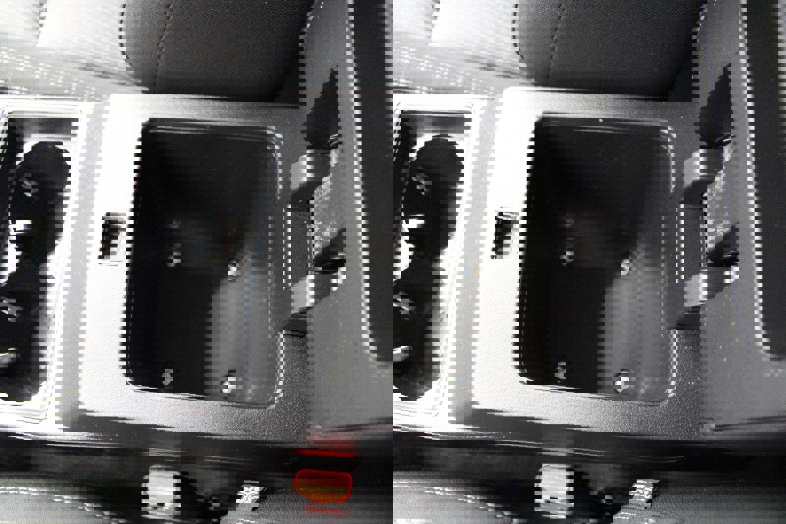 Used 2022 Mitsubishi Outlander ES image 32