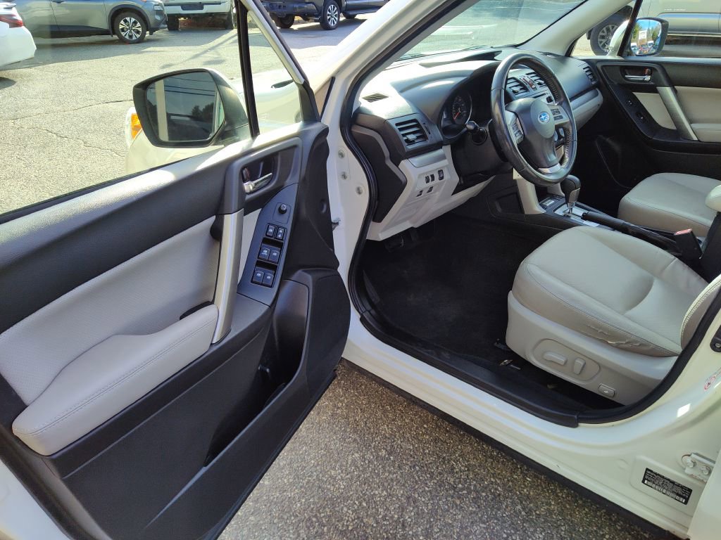 Used 2015 Subaru Forester 2.5i Limited image 12