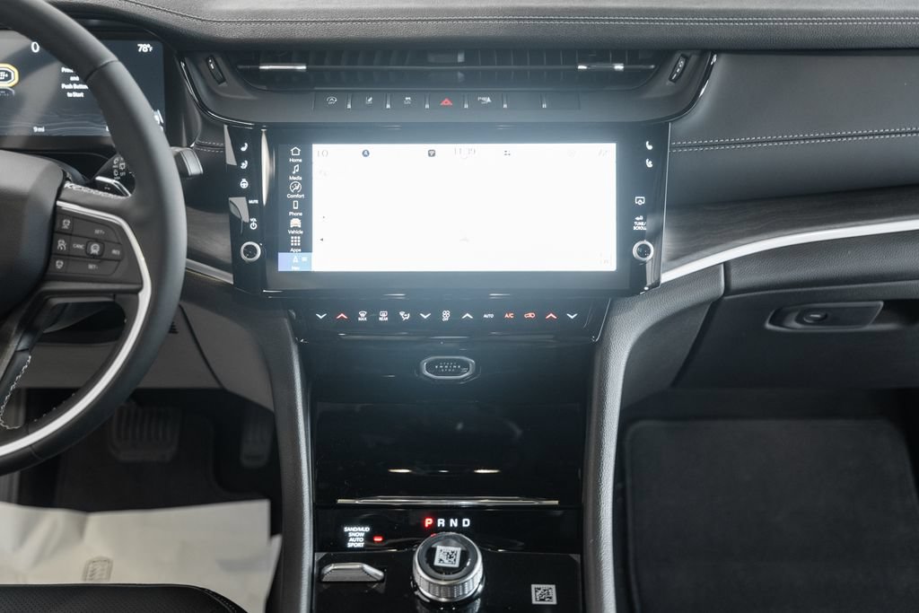 New 2026 Jeep Grand Cherokee L Limited AWD/4WD image 22