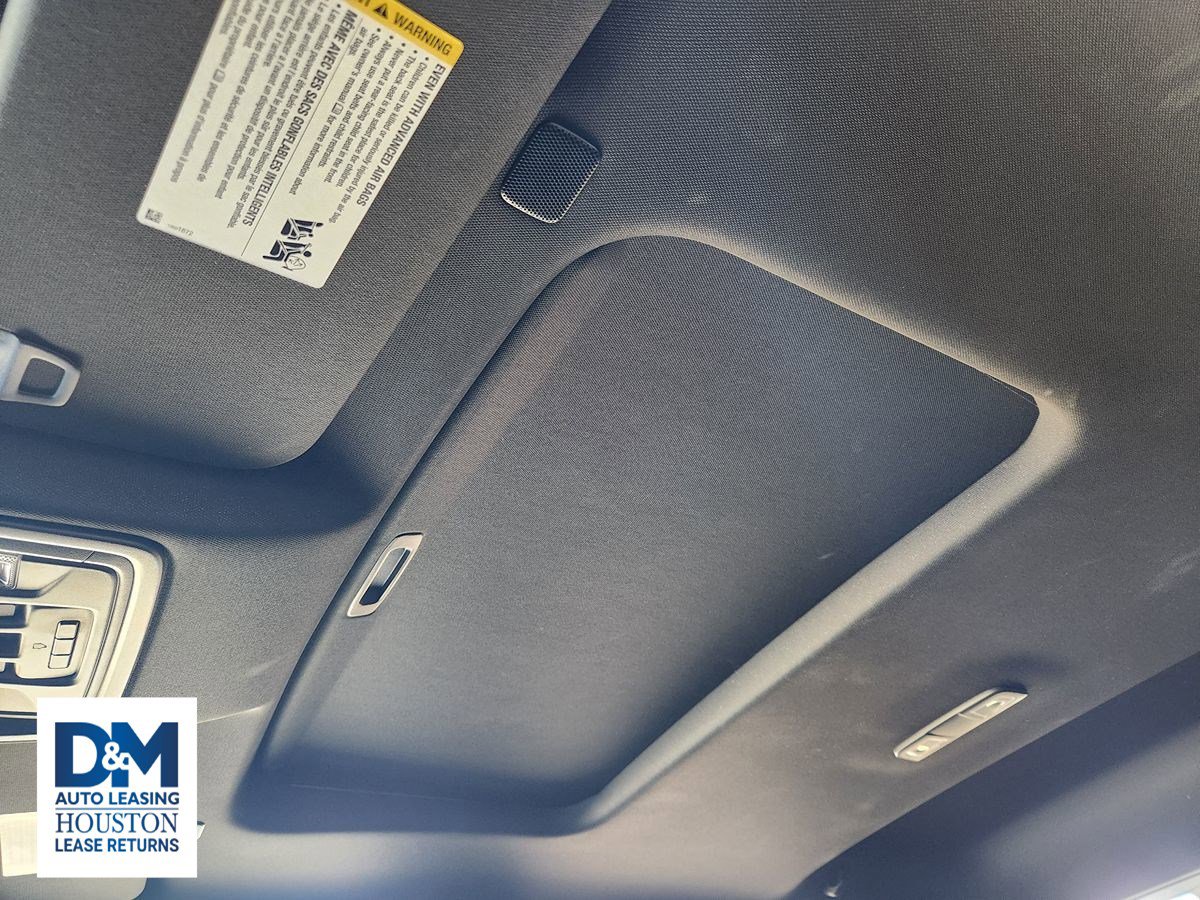 Used 2023 GMC Sierra 1500 AT4 w/ AT4 Premium Package image 32