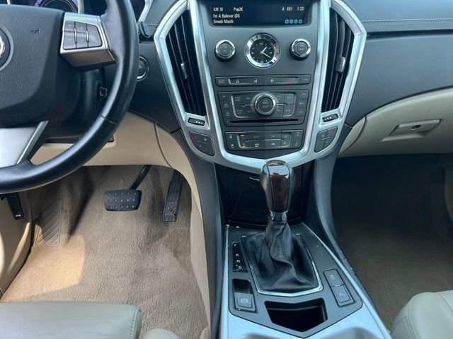 Used 2011 Cadillac SRX Luxury image 11