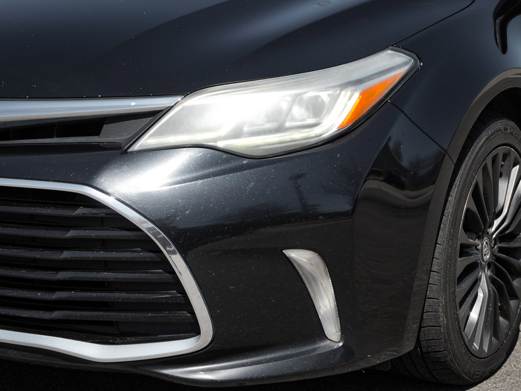 Used 2016 Toyota Avalon Touring image 6