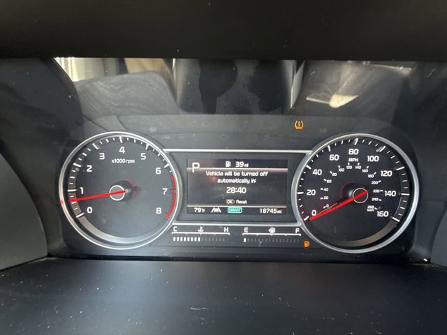 Used 2023 Kia Sorento S w/ Panoramic Sunroof Package image 15