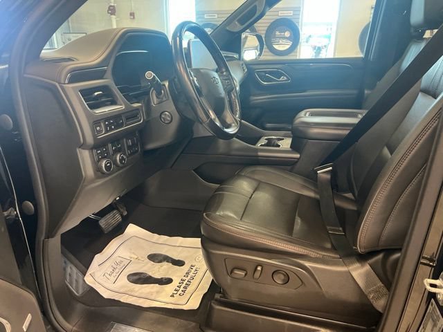 Used 2022 Chevrolet Tahoe RST w/ Luxury Package AWD/4WD image 28