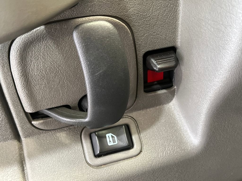 Used 2024 GMC Savana 2500 w/ Driver Convenience Package RWD image 28