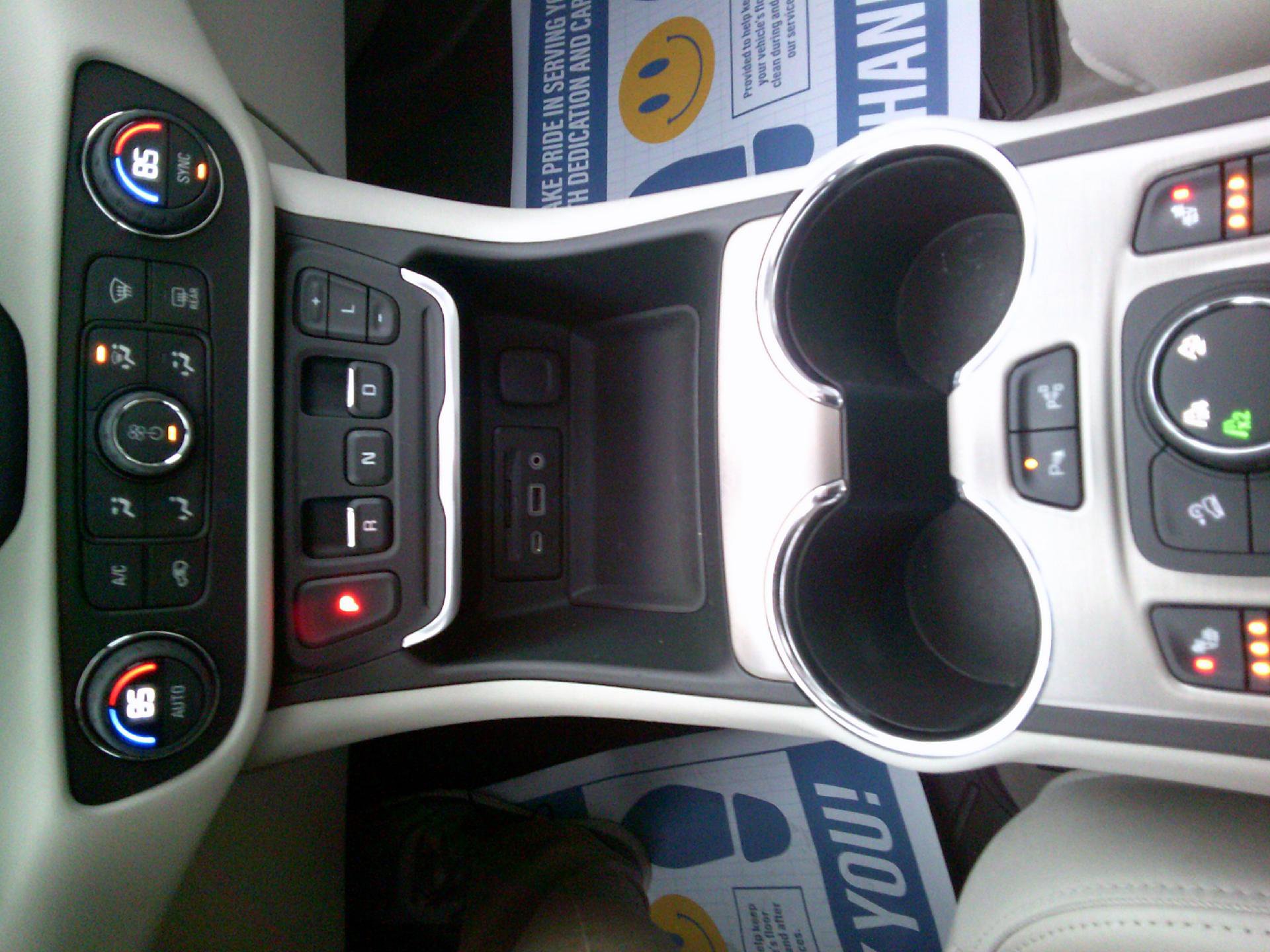 Used 2018 GMC Terrain Denali w/ Advanced Safety Package image 17