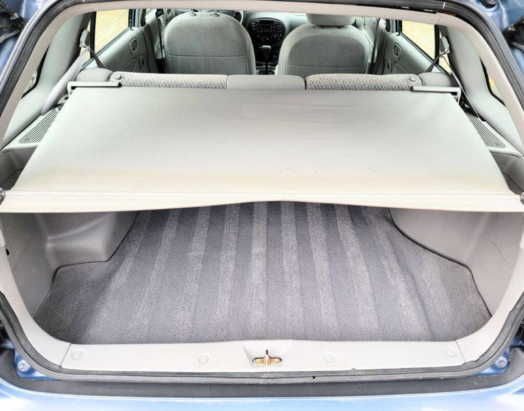 Used 1999 Ford Escort SE image 15