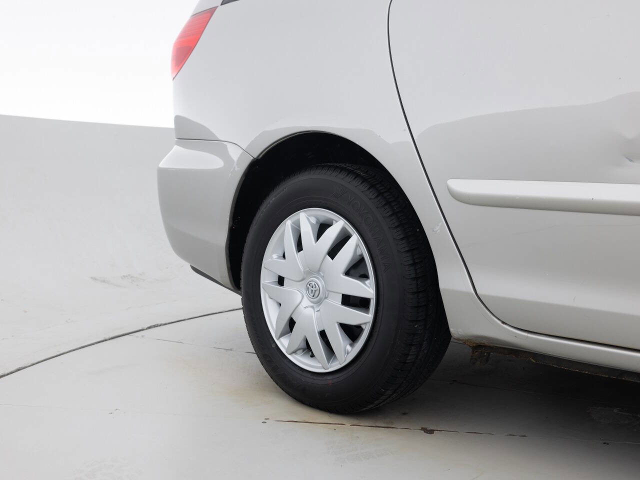 Used 2007 Toyota Sienna LE image 19