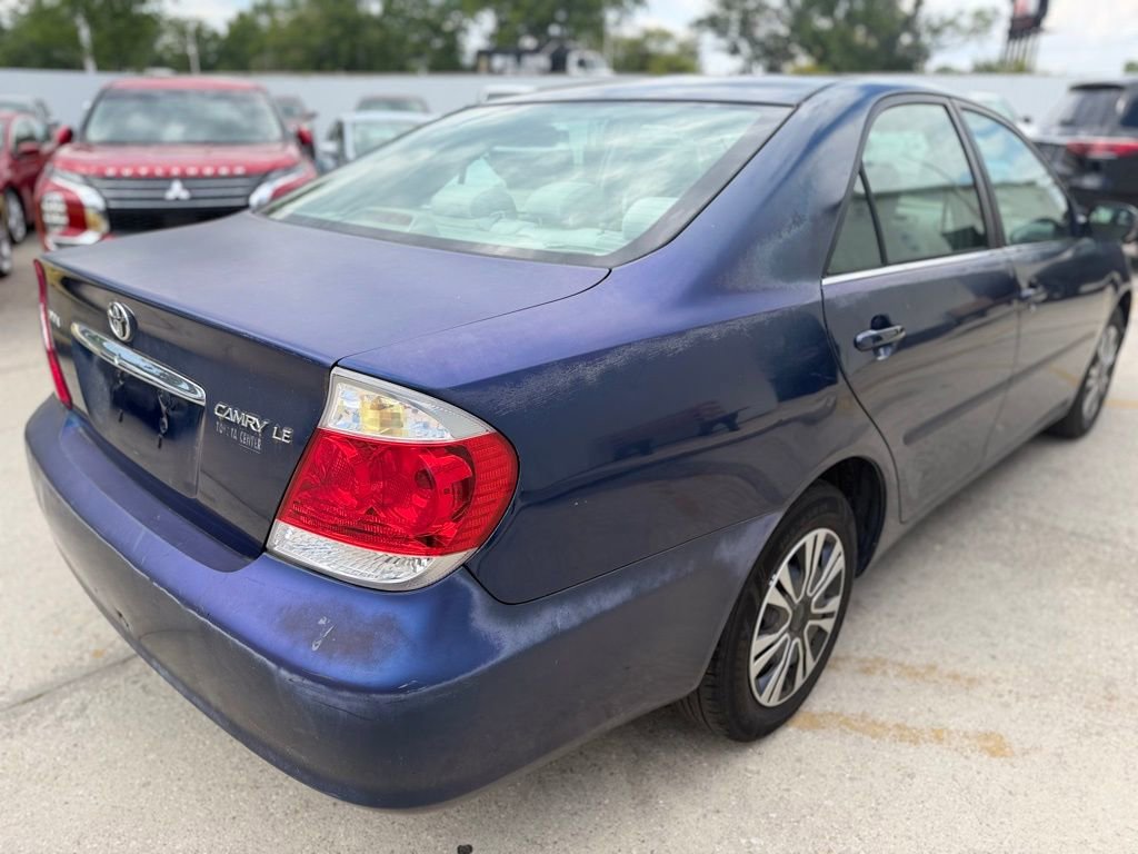 Used 2005 Toyota Camry LE FWD image 5