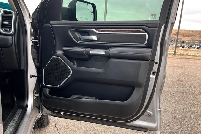 Used 2020 RAM 1500 Laramie image 28