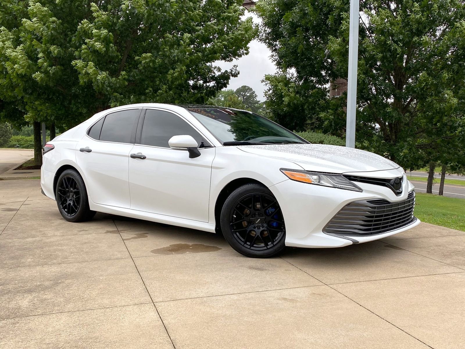 Used 2019 Toyota Camry XLE