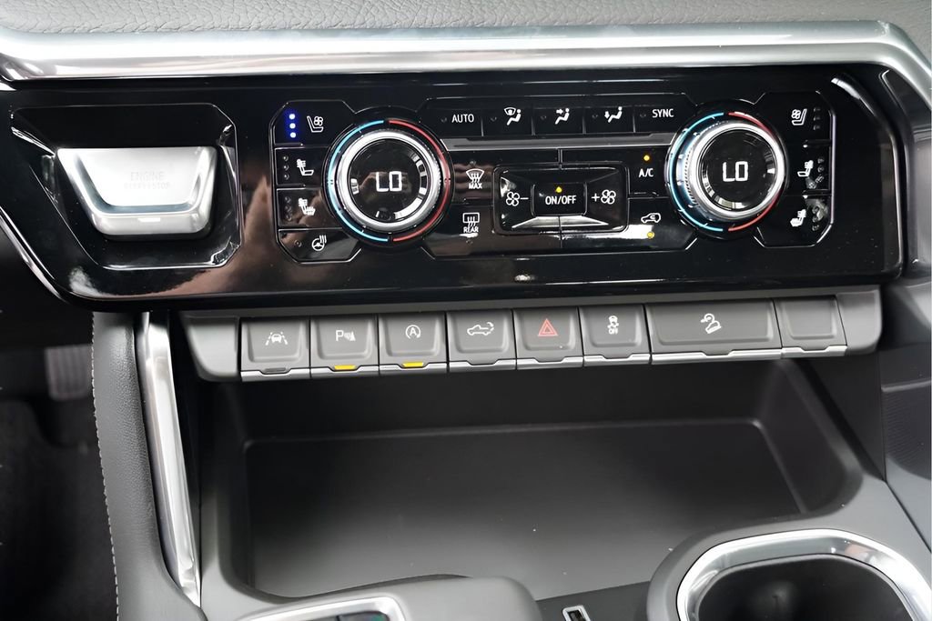 New 2026 GMC Sierra 1500 Denali AWD/4WD image 17