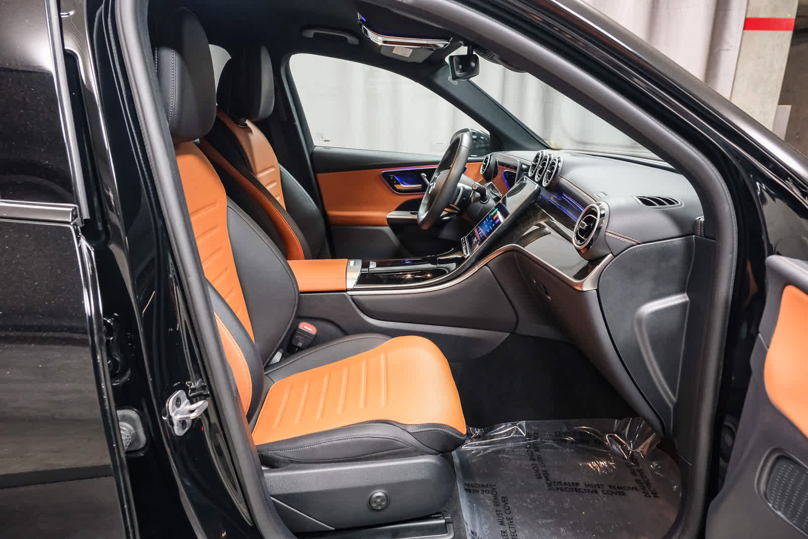 Certified 2025 Mercedes-Benz GLC 300 image 22