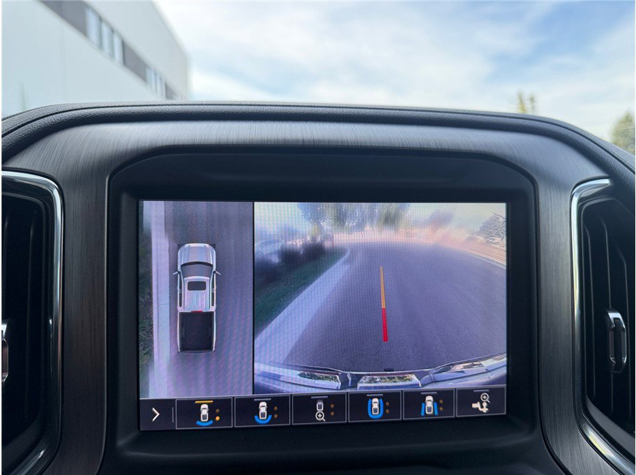 Used 2019 GMC Sierra 1500 Denali w/ Technology Package image 17