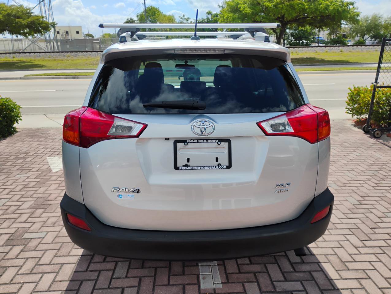 Used 2014 Toyota RAV4 XLE AWD/4WD image 69